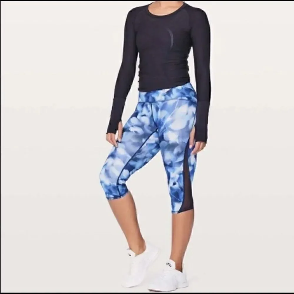 Lululemon Wunder Under Blush Blossom Capri Pants!